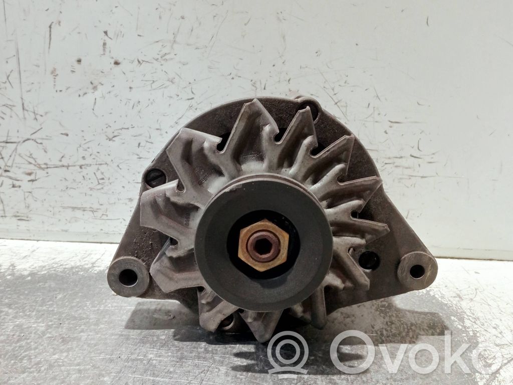 Peugeot 309 Alternador 