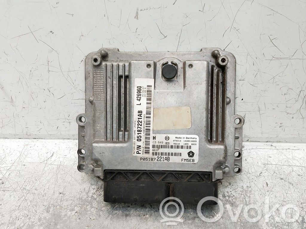 Jeep Cherokee III KJ Engine control unit/module 
