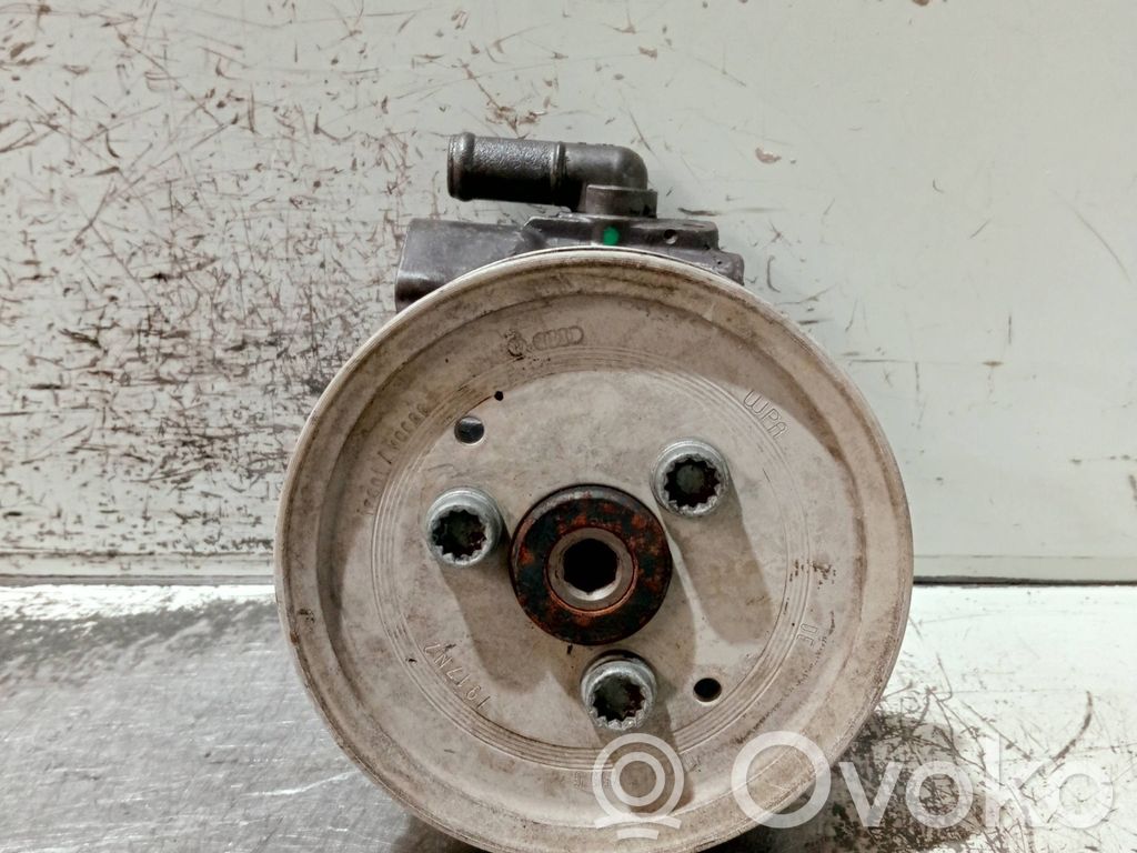 Porsche Cayenne (92A) Ohjaustehostimen pumppu 