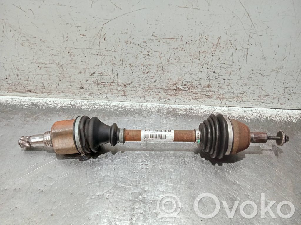 Volvo V50 Priekinis pusašis 