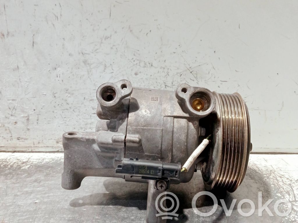 Kompresor / Sprężarka klimatyzacji A/C   88310YV010C,B000776180,Z0018236C