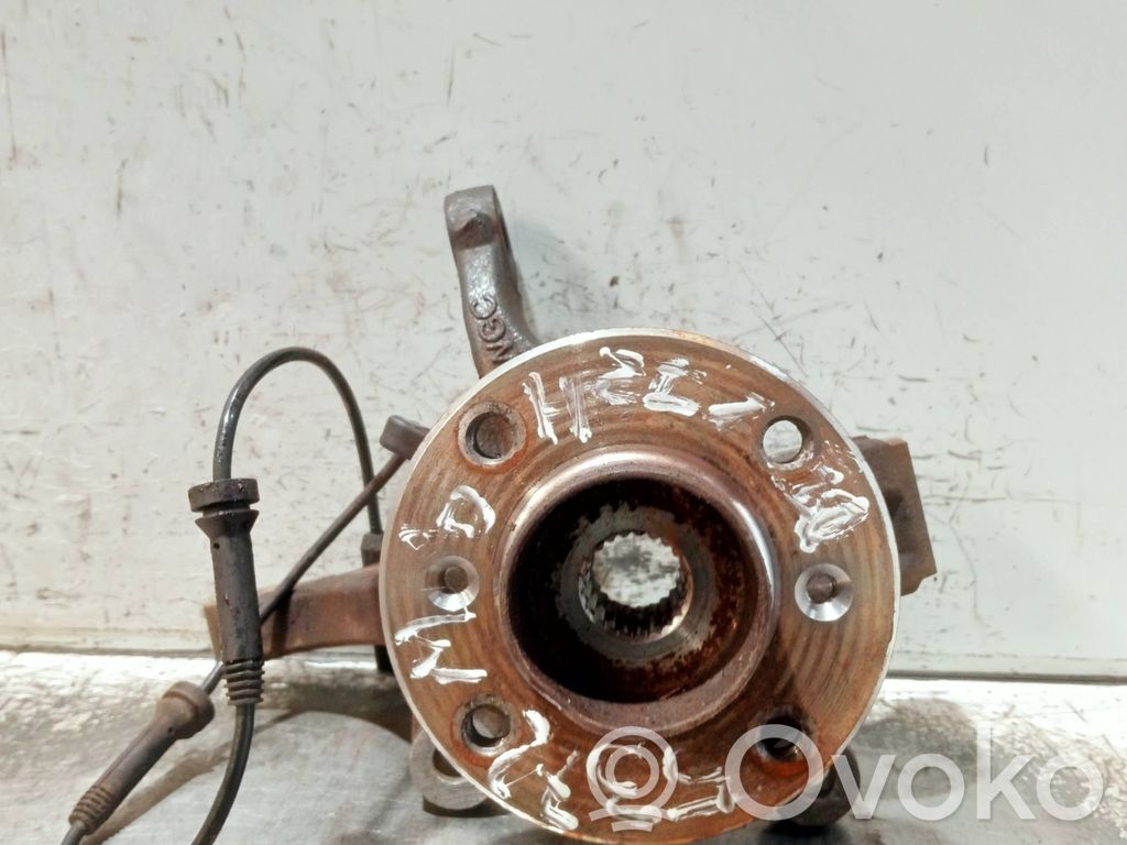 Etupyörän navan laakerikokoonpano