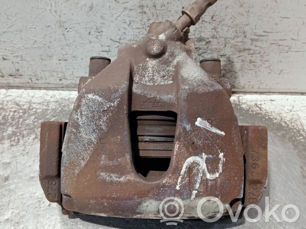 Front brake caliper