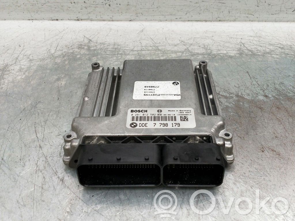 BMW 1 E81 E87 Engine control unit/module 