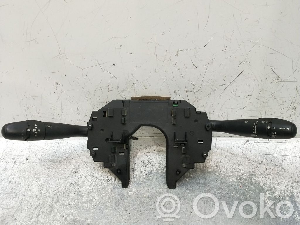 Panel lighting control switch   96720603XT