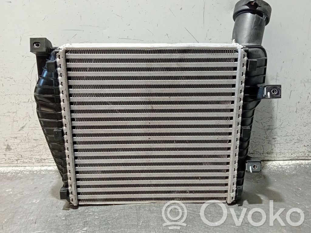 Volkswagen Touareg I Radiatore intercooler 
