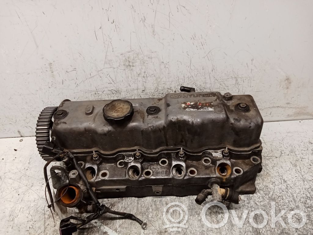 Engine head   D4BH