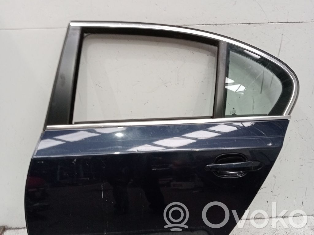 Rear door   4P