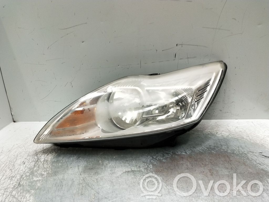 Headlight/headlamp   8M5113W030AF