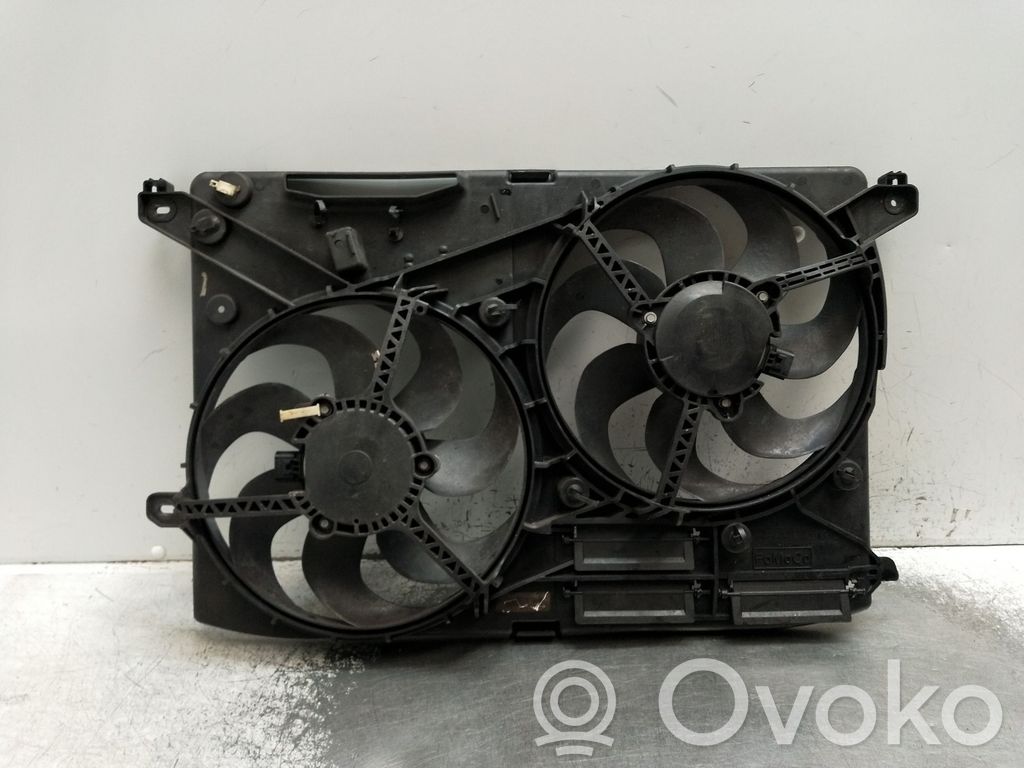 Elektrinis radiatorių ventiliatorius   E1G38C607AA