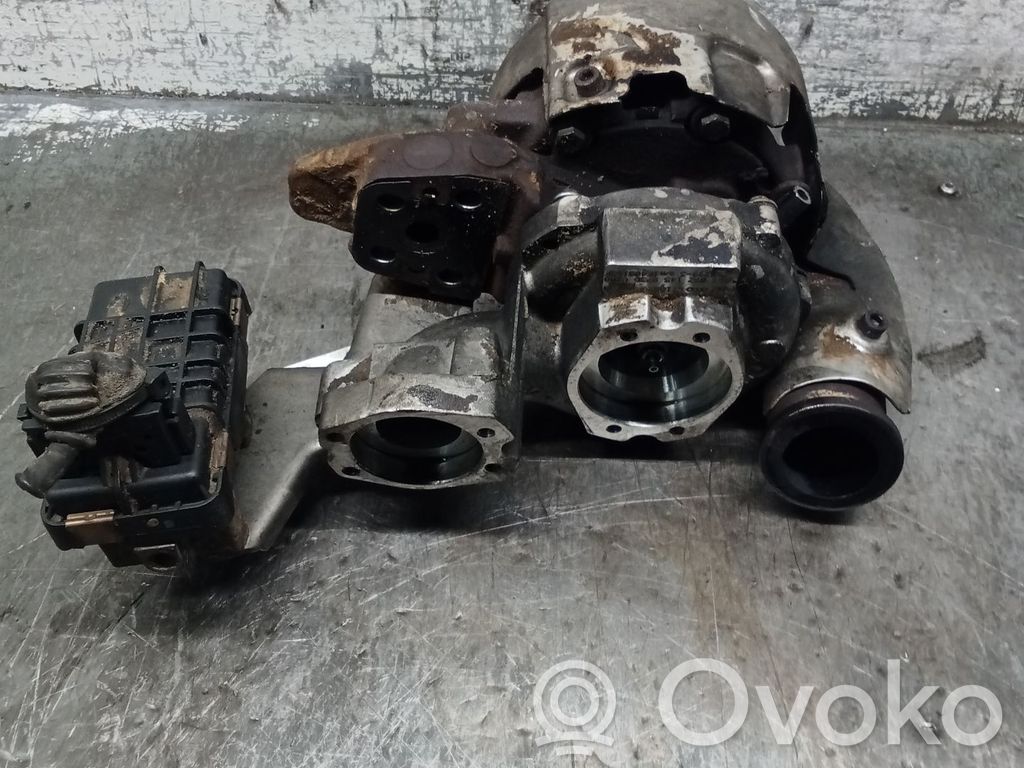 Volkswagen Touareg I Turbina 