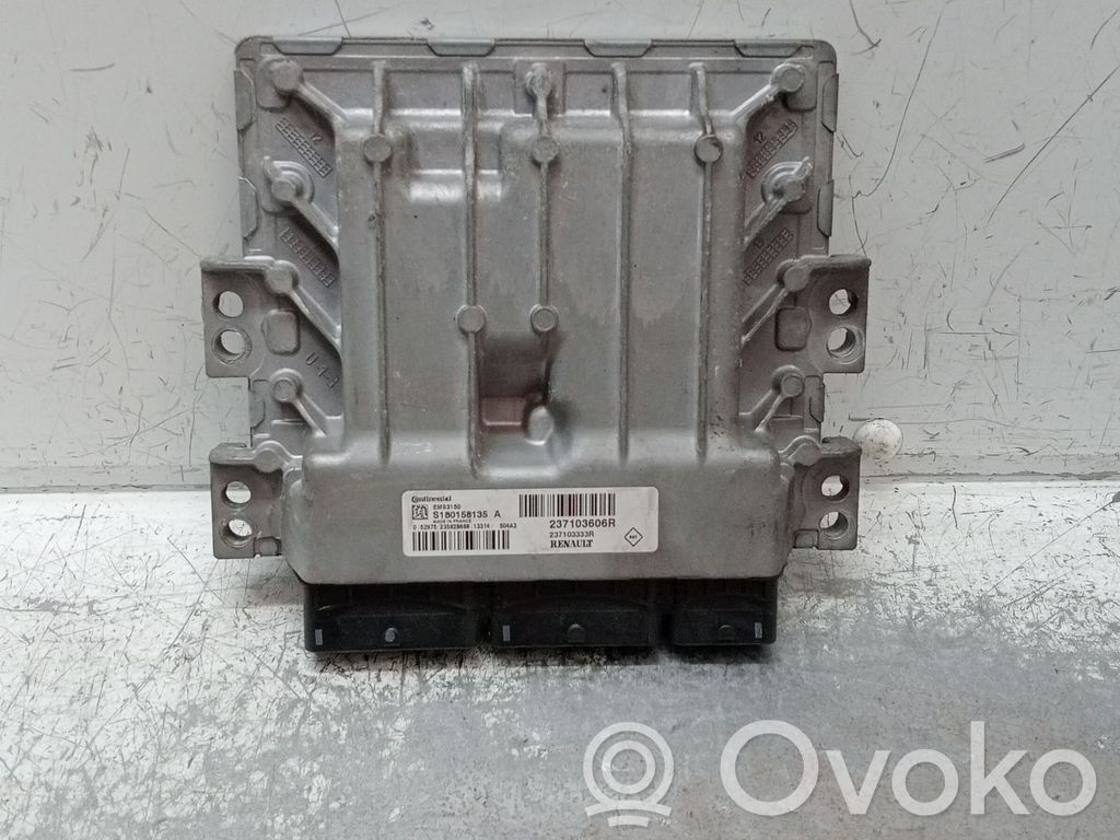 Renault Captur Engine control unit/module 