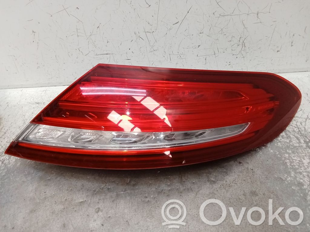 Mercedes-Benz C W205 Luci posteriori 