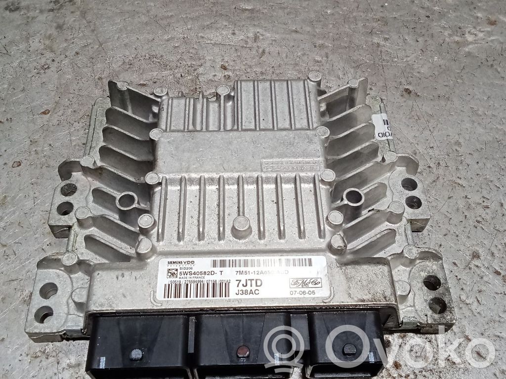 Unidad de control/módulo del motor   7M5112A650AUD,5WS40582DT,7JTDJ38AC