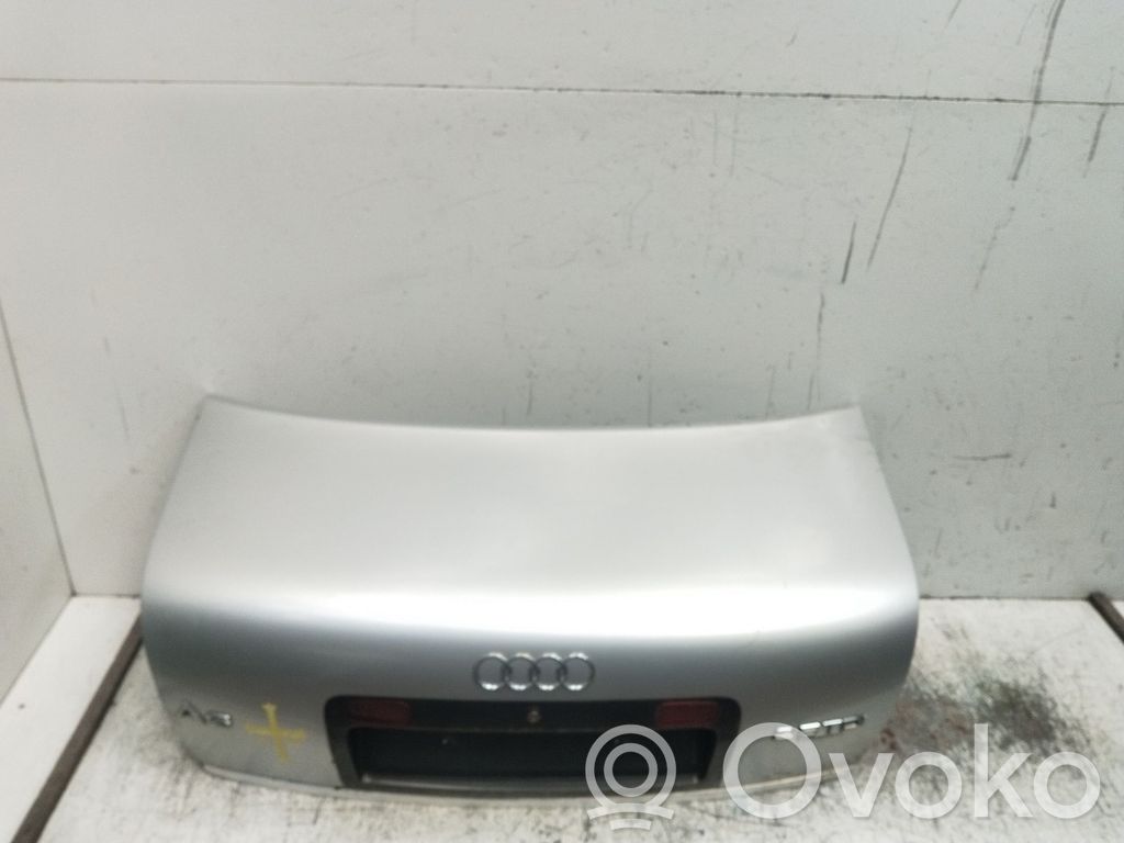 Parcel shelf
