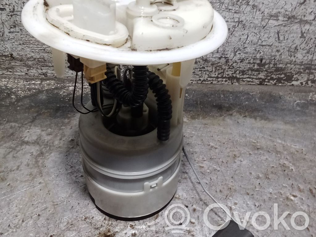 Citroen C2 Bomba interna de combustible 