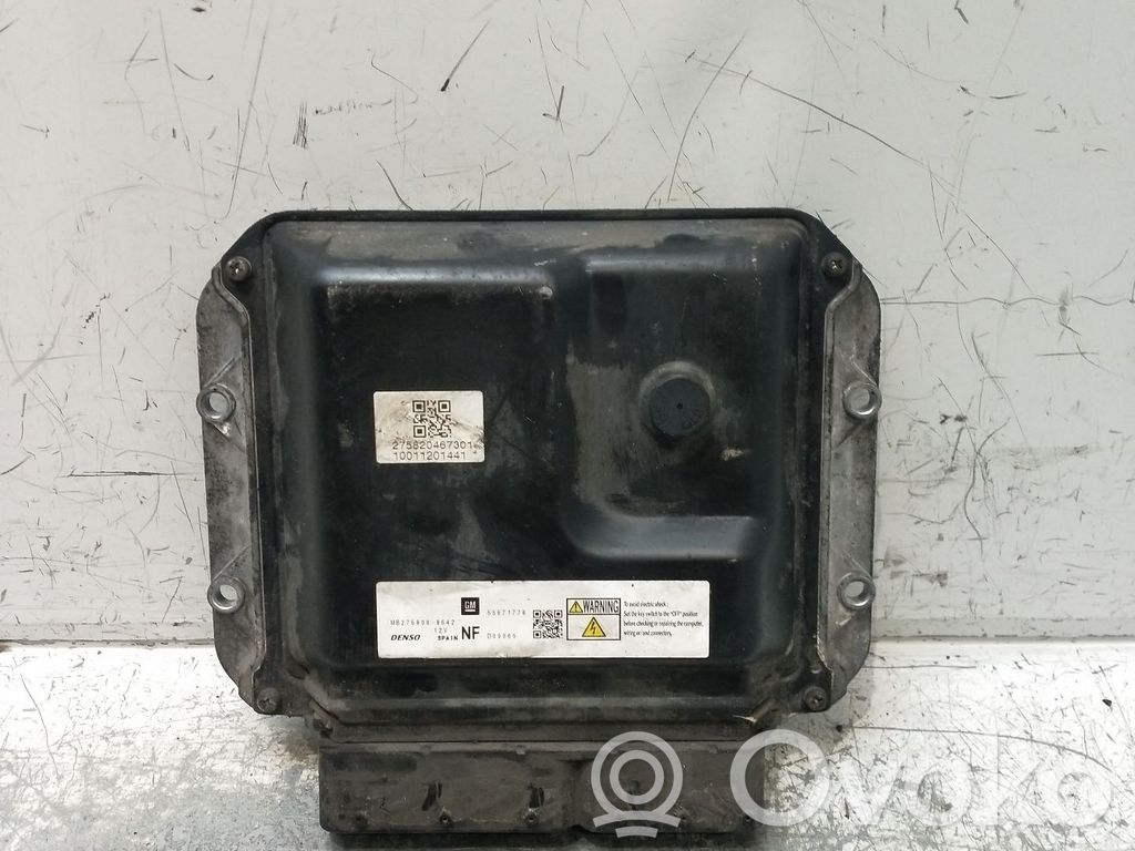 Opel Astra H Engine control unit/module 
