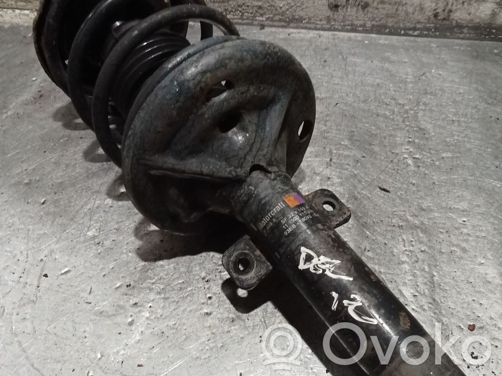 Ford Mondeo MK I Front shock absorber with coil spring 