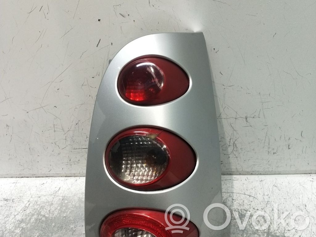 Rear/tail lights   VERFOTOS