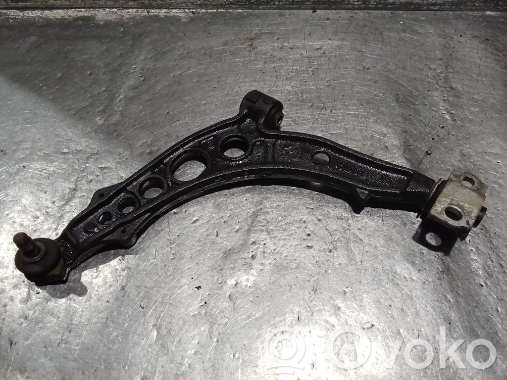 Fiat Punto (176) Etutukivarsi 