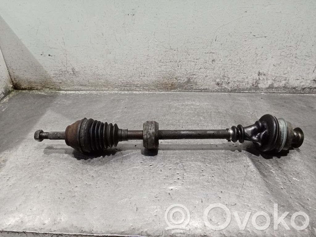 Priekšējā pusass   12G