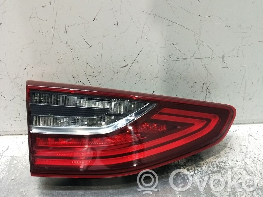Tailgate rear/tail lights   IL75LR13,92403J7050