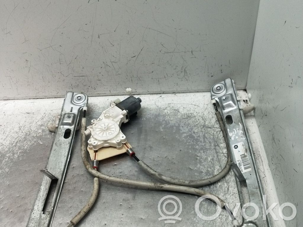 Regulador de ventanilla eléctrico de puerta delantera   05074798AA