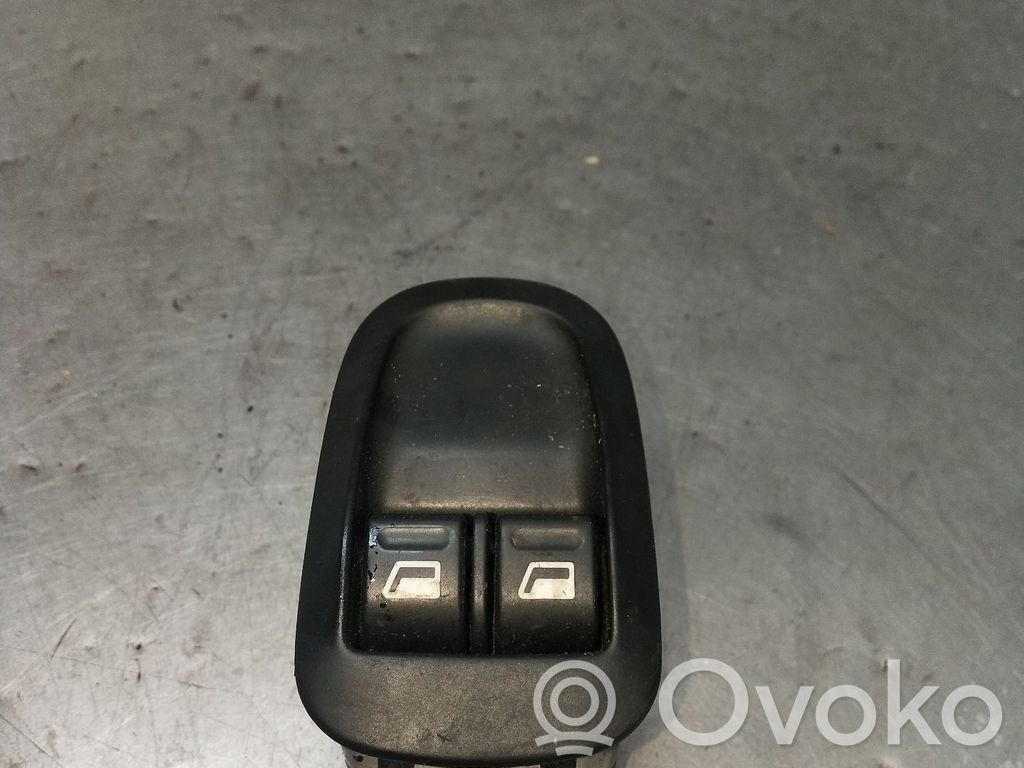 Electric window control switch   4P