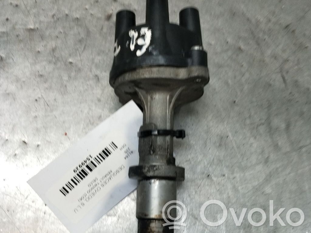 Ignition distributor   525352E