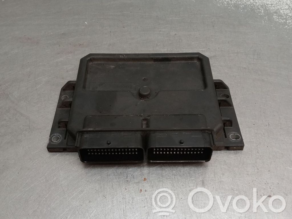 Renault Clio II Engine control unit/module 