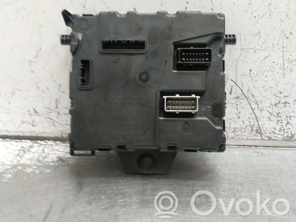 Other control units/modules   284B25740R,NS0105785163