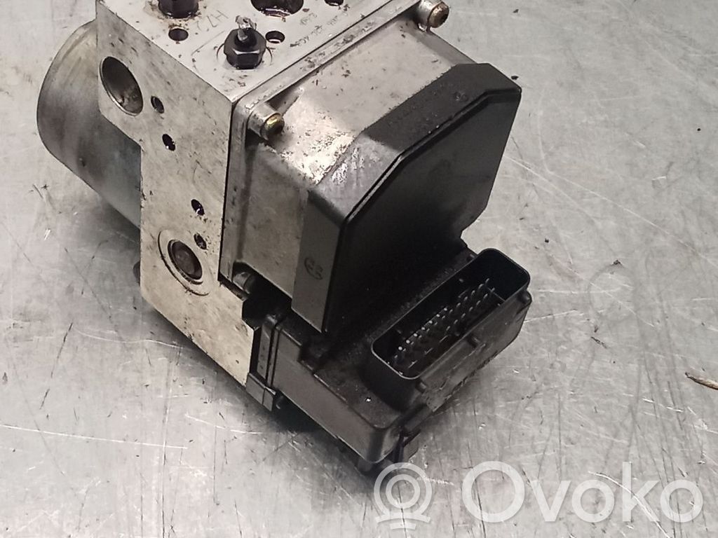 Audi A4 S4 B5 8D Bomba de ABS 