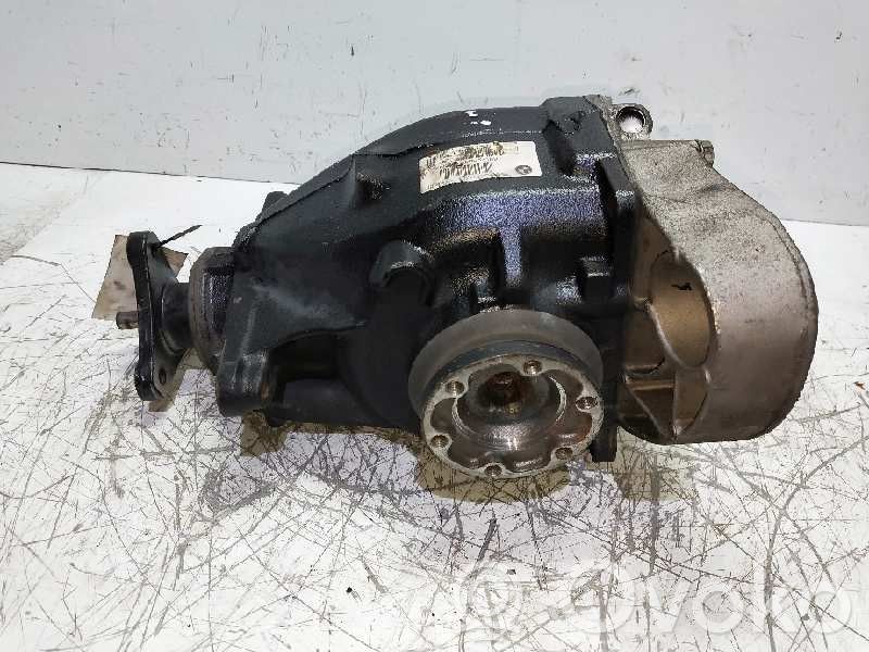 BMW 1 E81 E87 Galinis reduktorius 