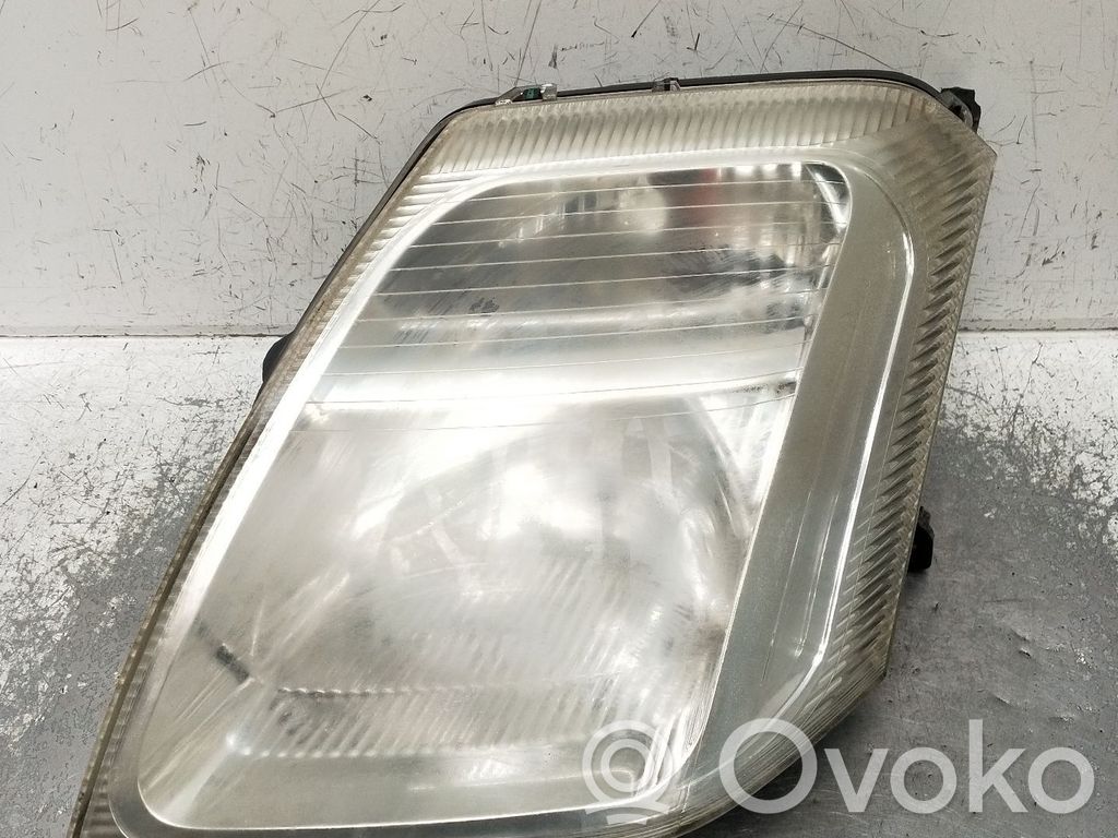 Citroen C2 Headlight/headlamp 
