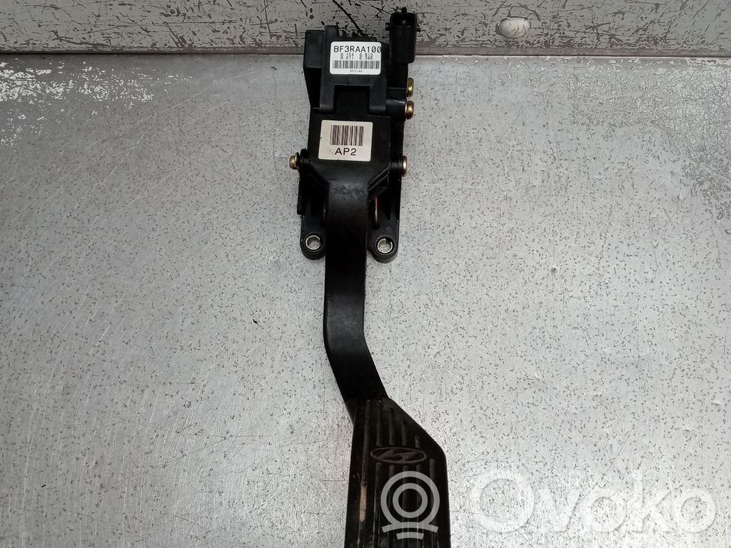 Hyundai H-1, Starex, Satellite Sensor de aceleración 