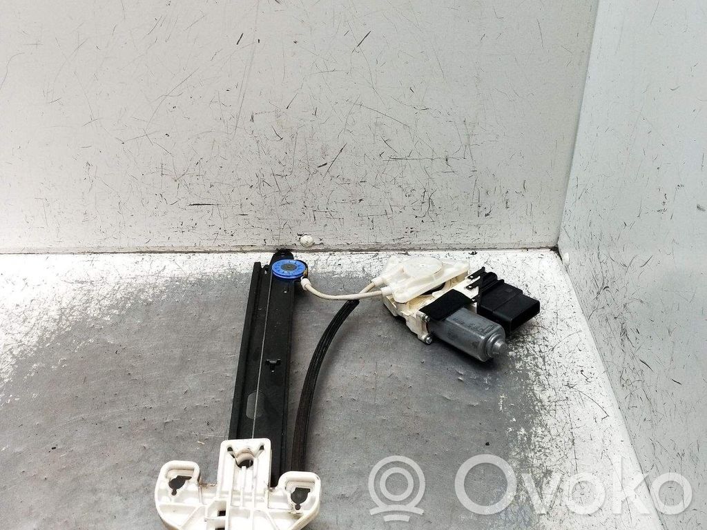 Seat Altea Elektryczny podnośnik szyby drzwi tylnych 