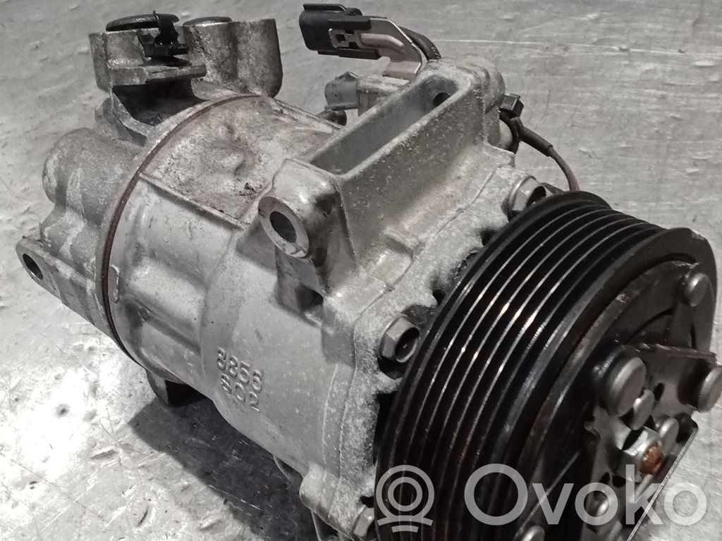 Kompresor / Sprężarka klimatyzacji A/C   926008955R,01831903161