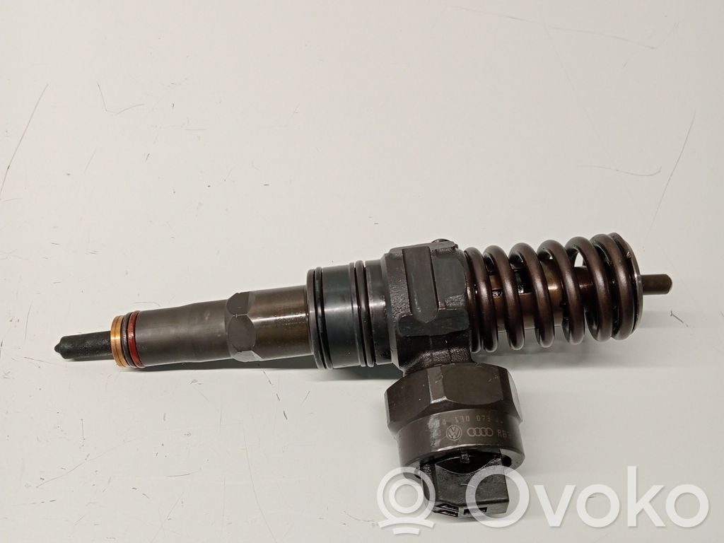 Volkswagen Golf SportWagen Injector combustibil 