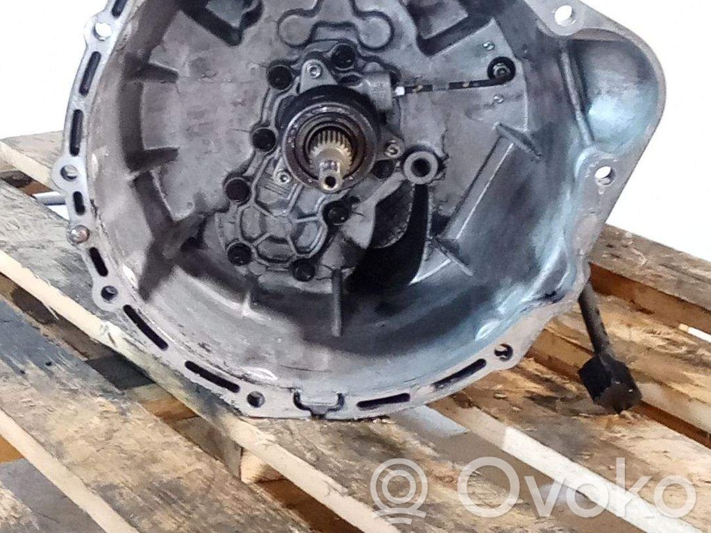 SsangYong Rodius Manualna 5-biegowa skrzynia biegów 