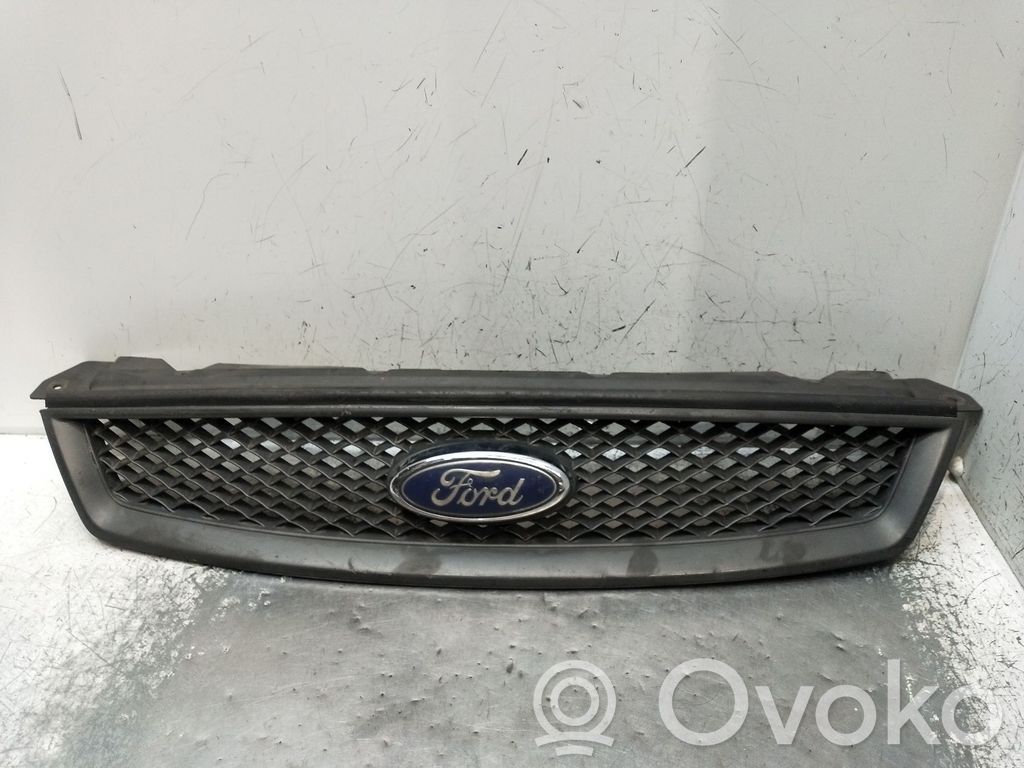Atrapa chłodnicy / Grill