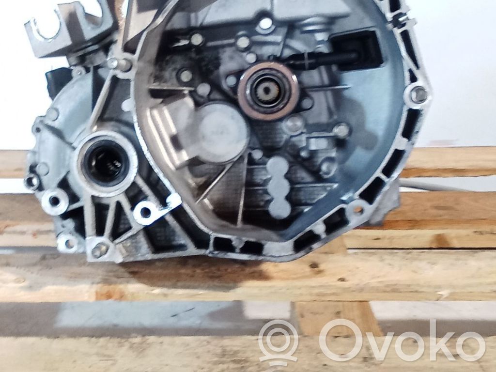 Fiat Doblo Manualna 5-biegowa skrzynia biegów 