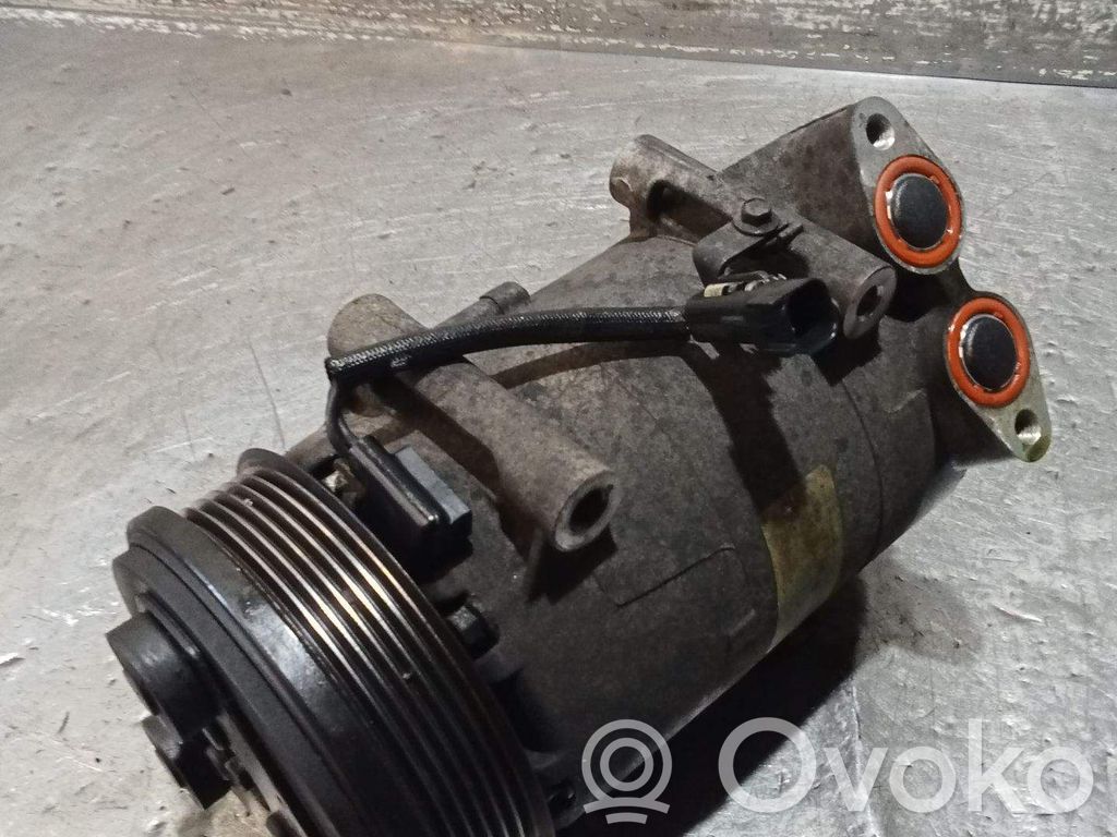 Ford Focus Ilmastointilaitteen kompressorin pumppu (A/C) 