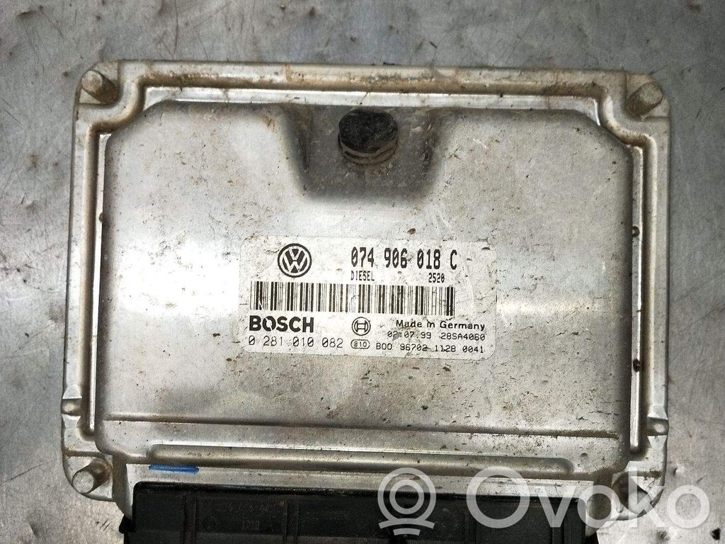 Volkswagen Transporter - Caravelle T4 Centralina/modulo del motore 