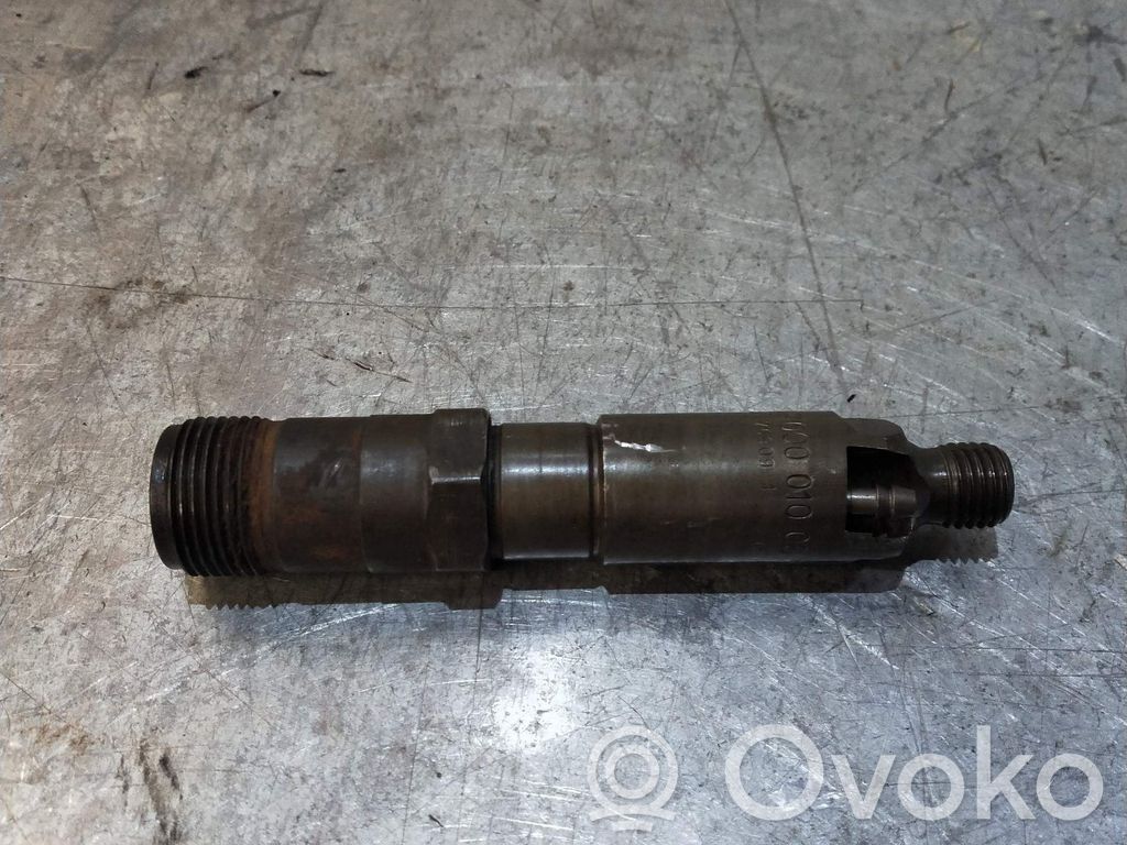 Mercedes-Benz C W202 Inyector de combustible 
