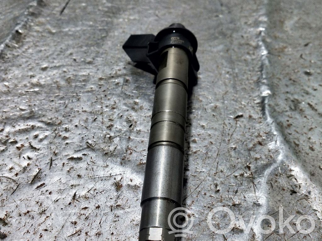 BMW 4 F32 F33 Injector combustibil 