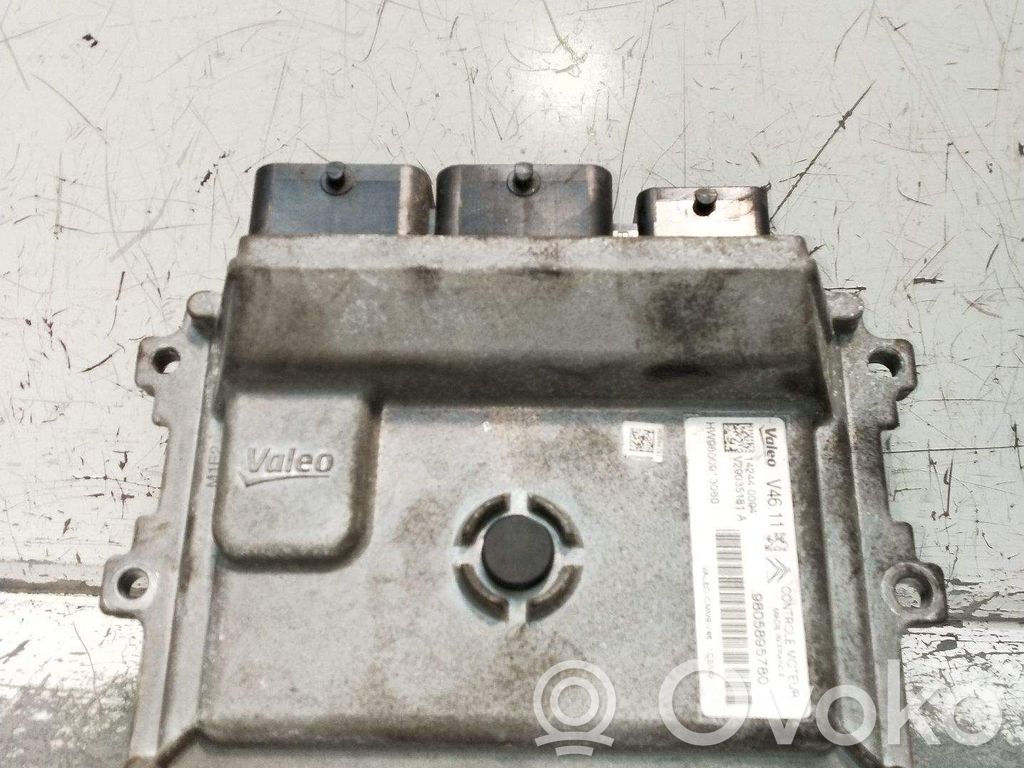 Motorsteuergerät/-modul   9805895780