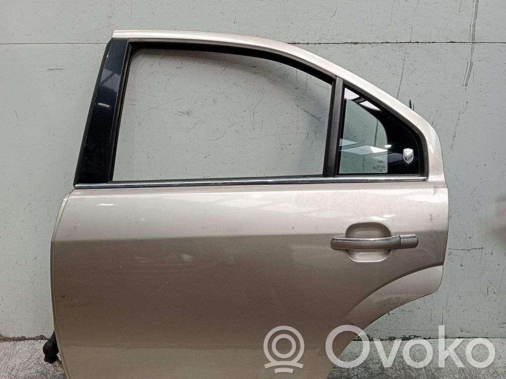Ford Mondeo Mk III Takaovi 