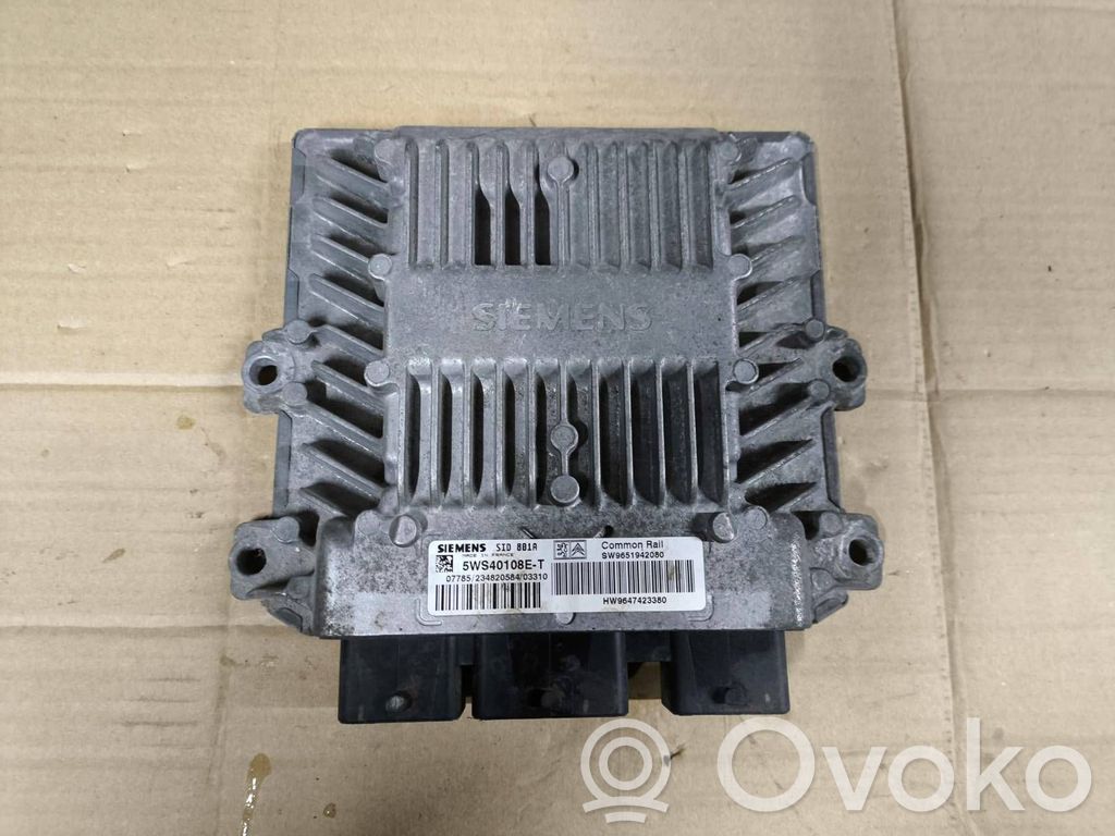 Engine control unit/module   5WS40108ET