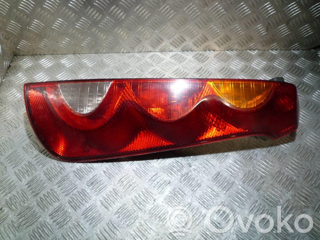 Rear/tail lights   22016752,11074