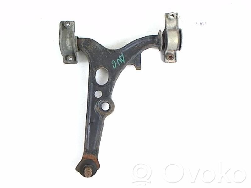 Alfa Romeo 145 - 146 Dolny wahacz przedni 